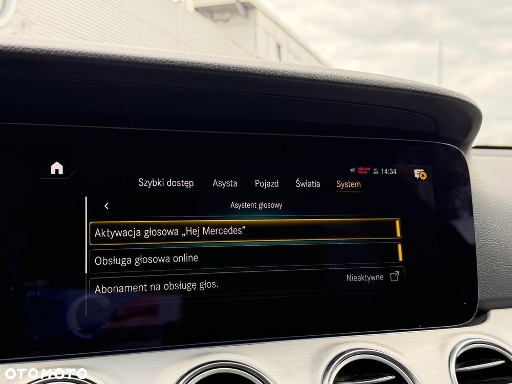 Mercedes-Benz Klasa E 220 d 4-Matic AMG/Avantgarde - 36