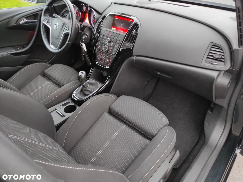 Opel Astra 1.6 CDTI Dynamic S&S - 12