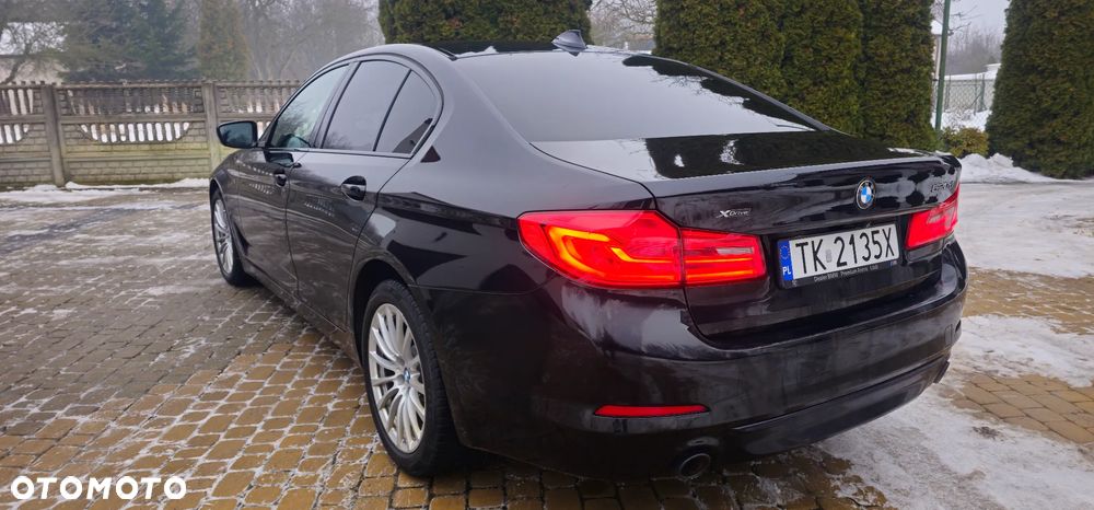 BMW Seria 5 520d xDrive Sport - 4