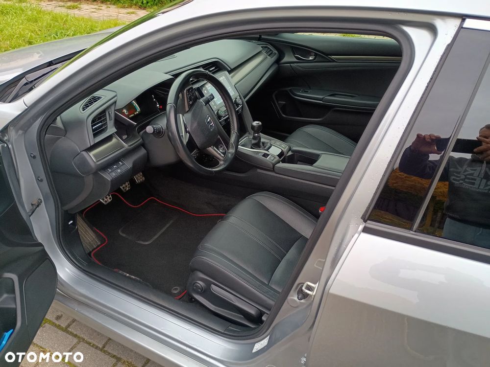 Honda Civic 1.5 i-VTEC Turbo Sport Plus - 10