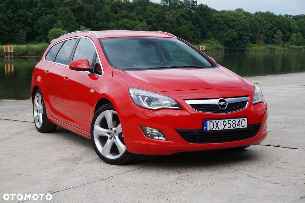 Opel Astra 1.4 Turbo - 1