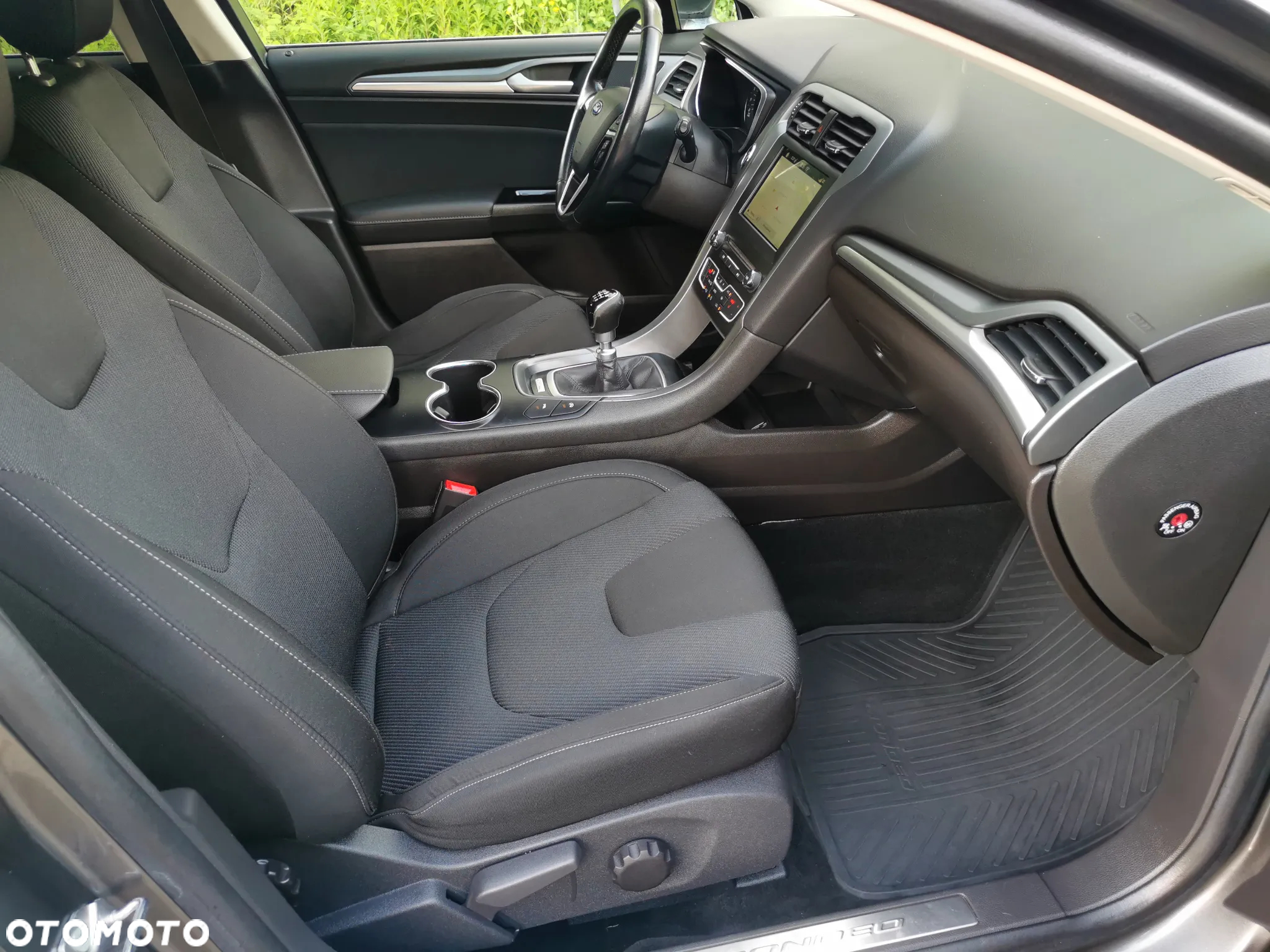 Ford Mondeo 2.0 TDCi Titanium - 17