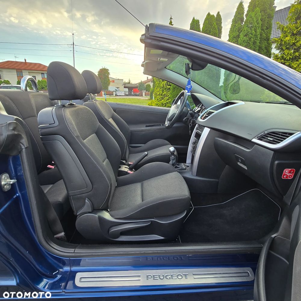 Peugeot 207 CC 120 VTi Platinum - 32