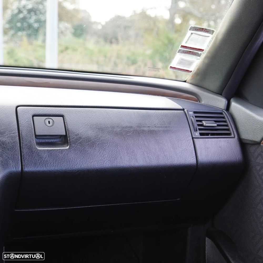 Mercedes-Benz C 200 D Elegance - 22