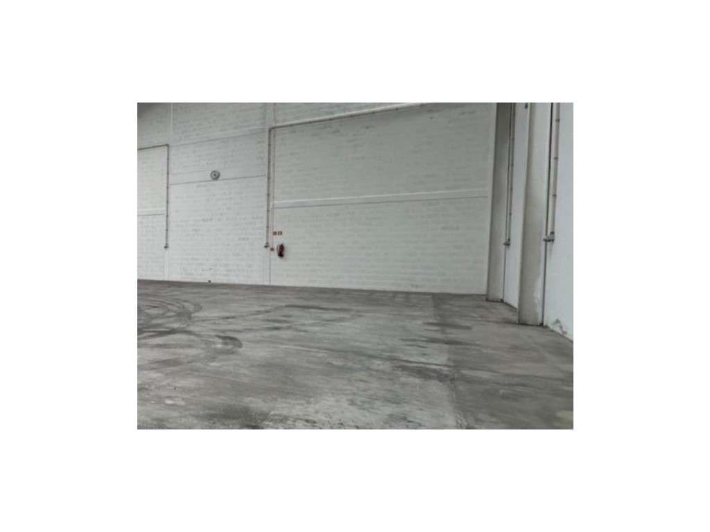 Armazém Zona Industrial de Taboeira em Aveiro - Grande imagem: 3/7