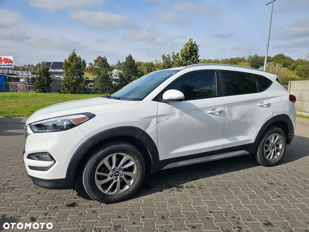 Hyundai Tucson - 10