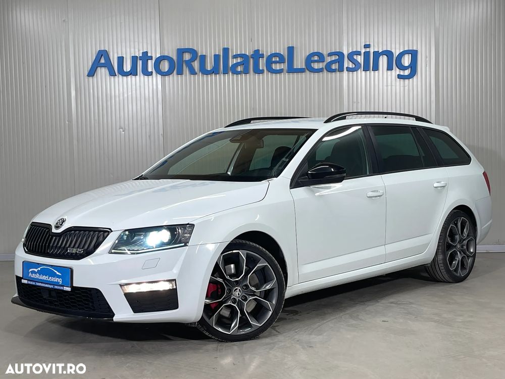 Skoda Octavia 2.0 TDI DSG RS - 2