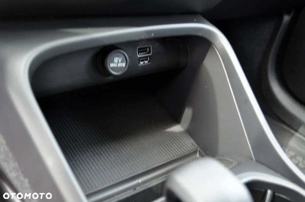 Volvo XC 40 T3 Momentum Core - 25