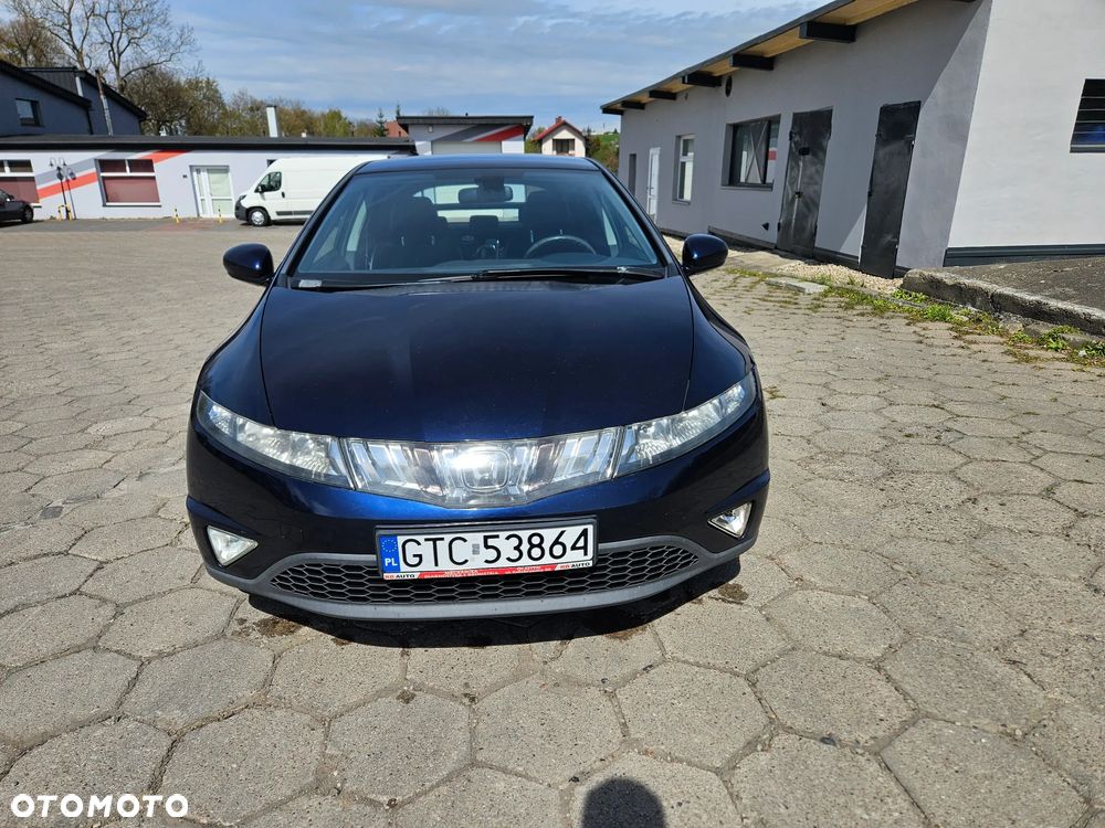 Honda Civic 1.8i-VTEC Sport - 2