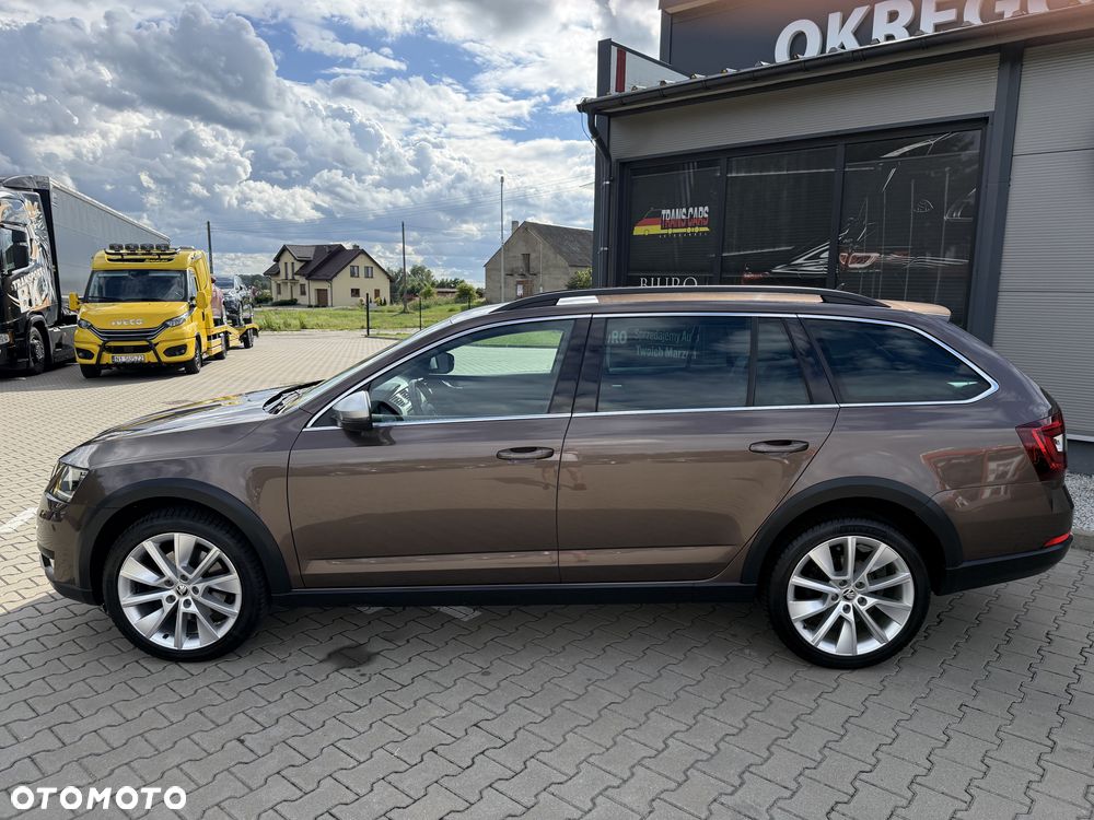 Skoda Octavia Scout 1.8 TSI 4x4 DSG - 8