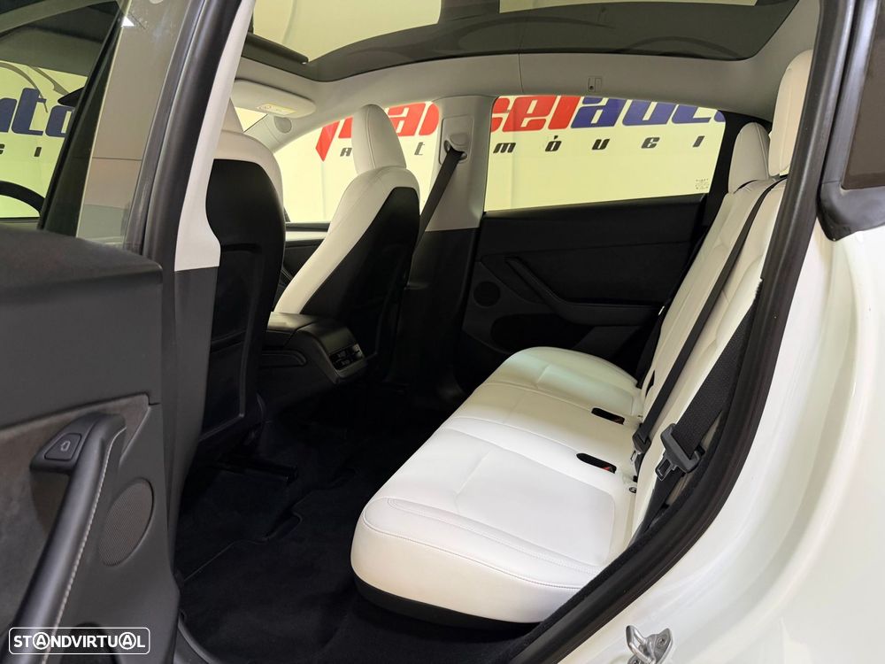 Tesla Model Y Tração Traseira - 40