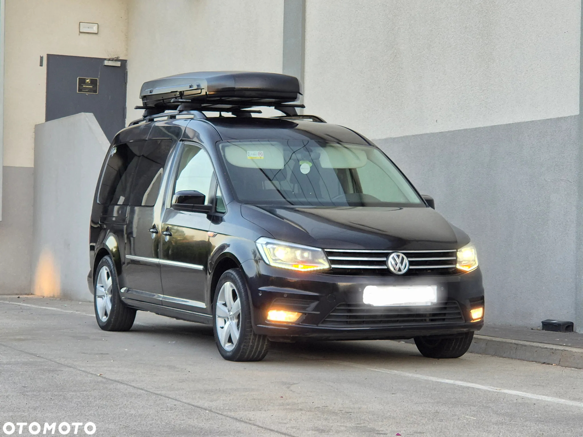 Volkswagen Caddy 2.0 TDI (7-Si.) DSG Maxi Highline - 2