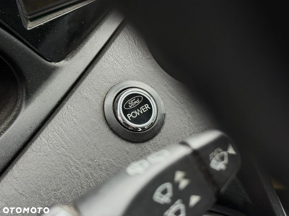 Ford Focus 1.4 Ambiente - 10