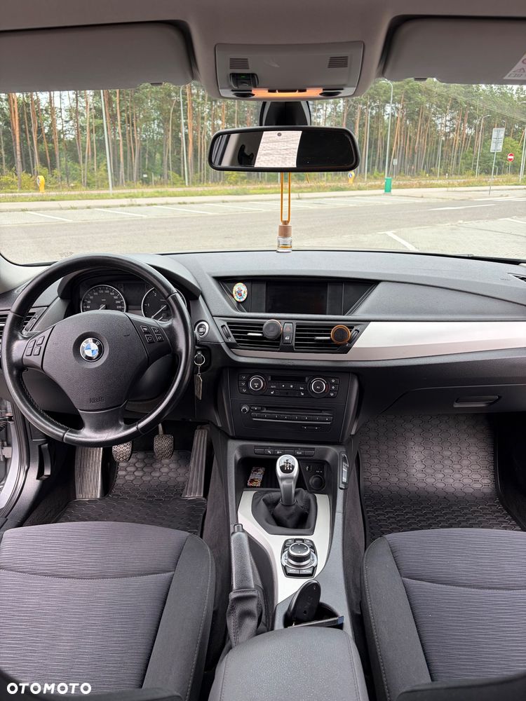 BMW X1 sDrive18d - 17