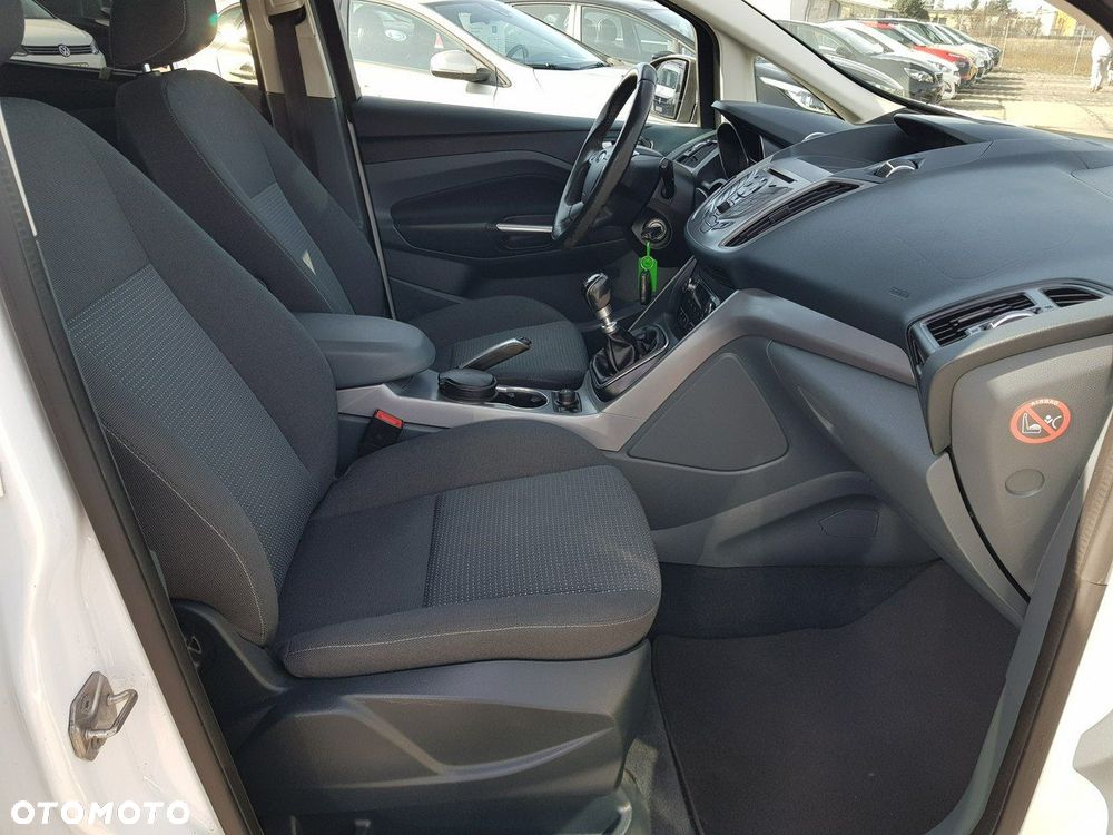 Ford C-MAX 1.6 EcoBoost Titanium - 17