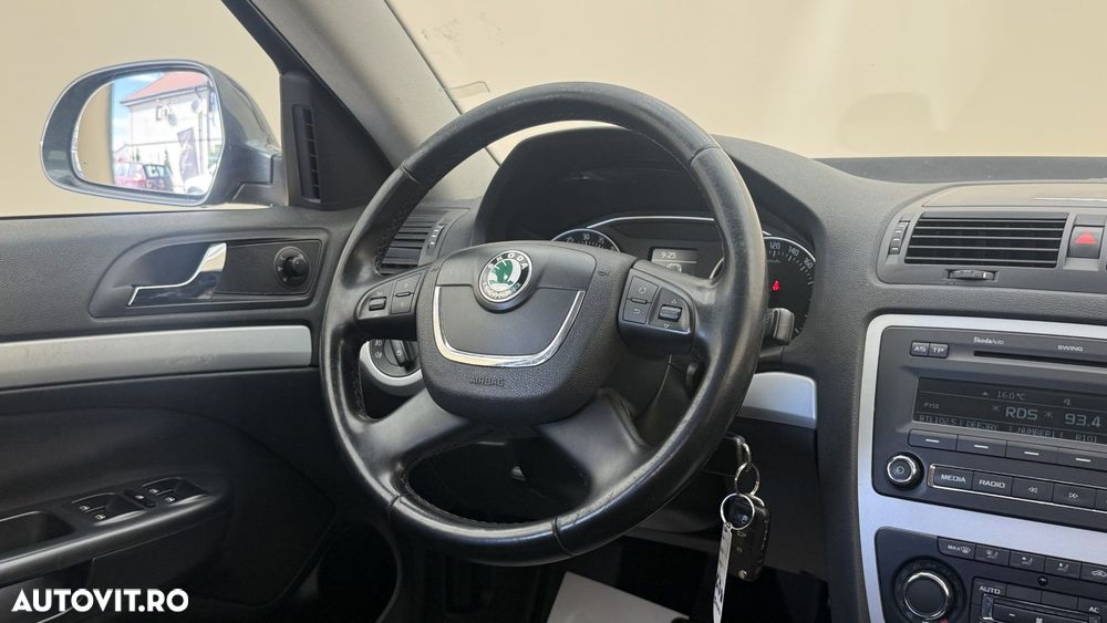Skoda Octavia - 14