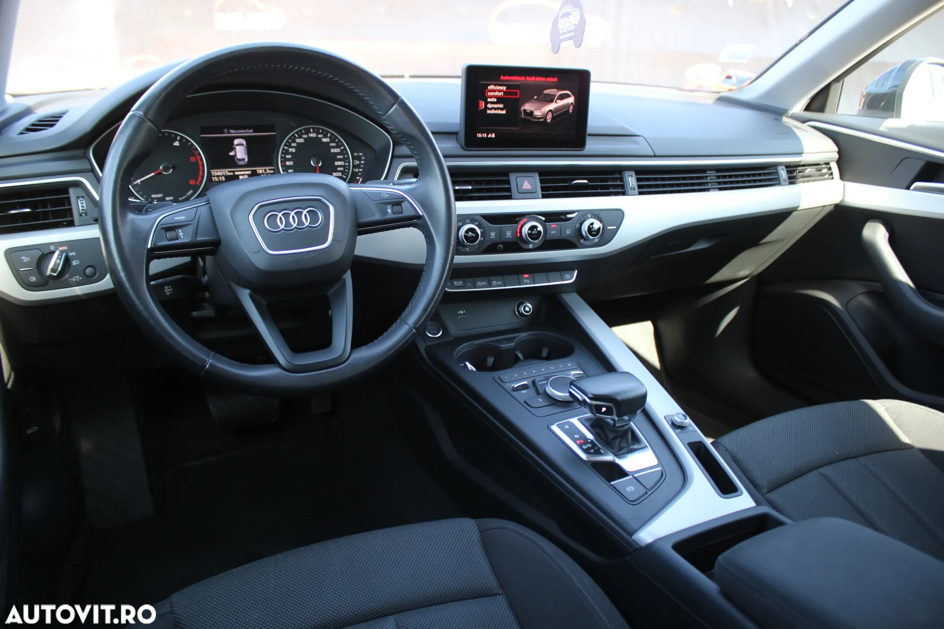 Audi A4 Avant 35 TDI S tronic design - 5