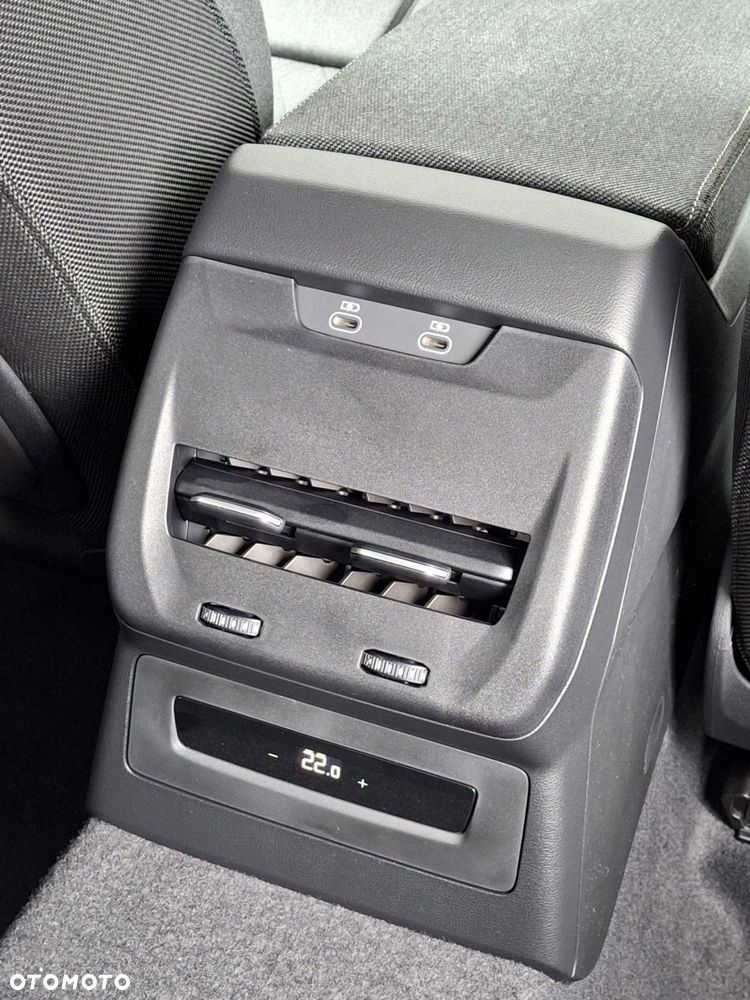 Audi A5 Limousine - 24