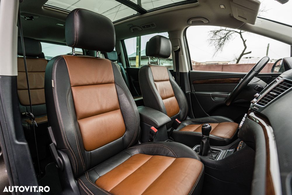 Volkswagen Sharan 2.0 TDI BlueMotion Technology Highline - 12