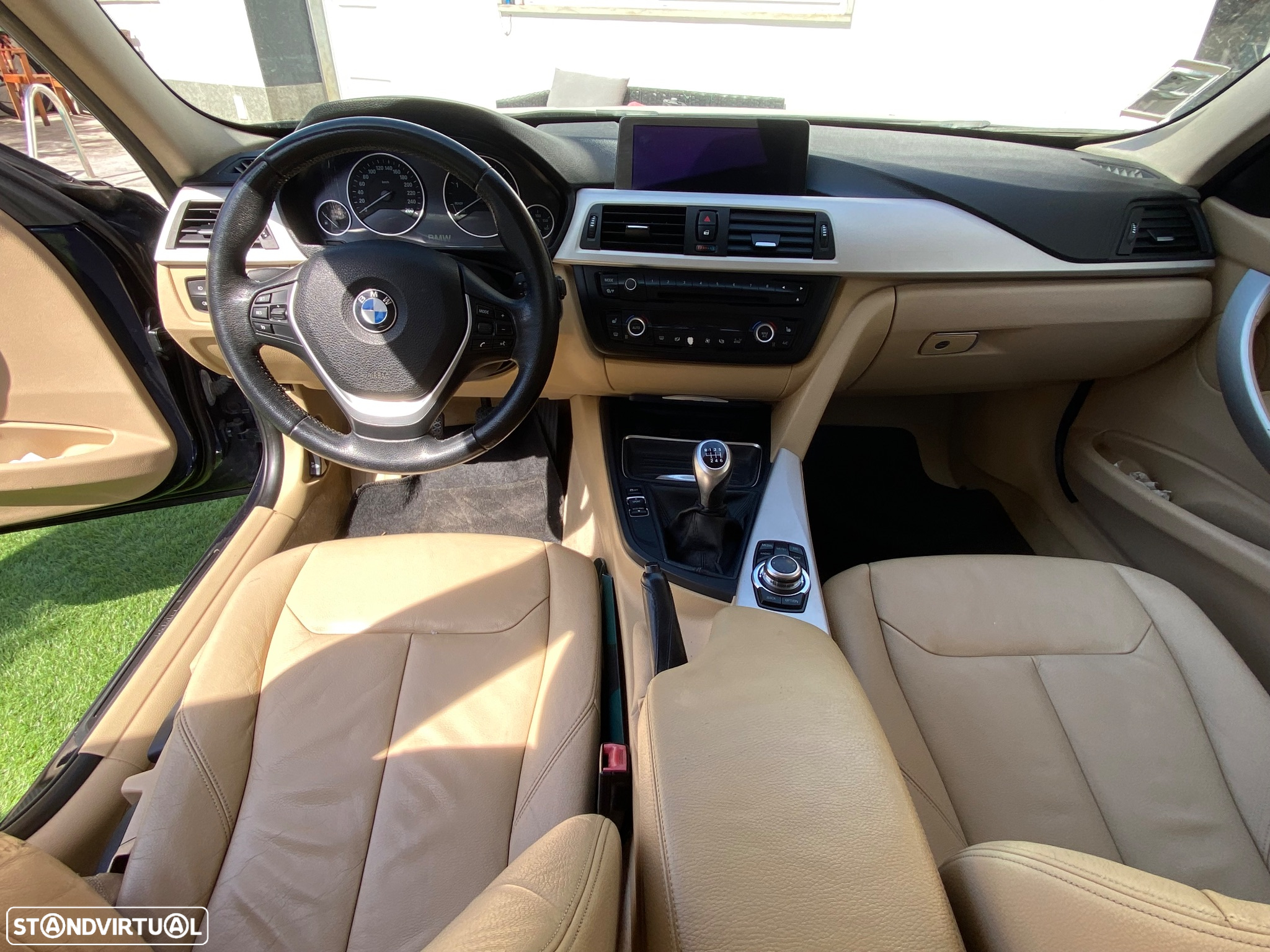 BMW 320 d Touring EfficientDynamics Line Sport - 27