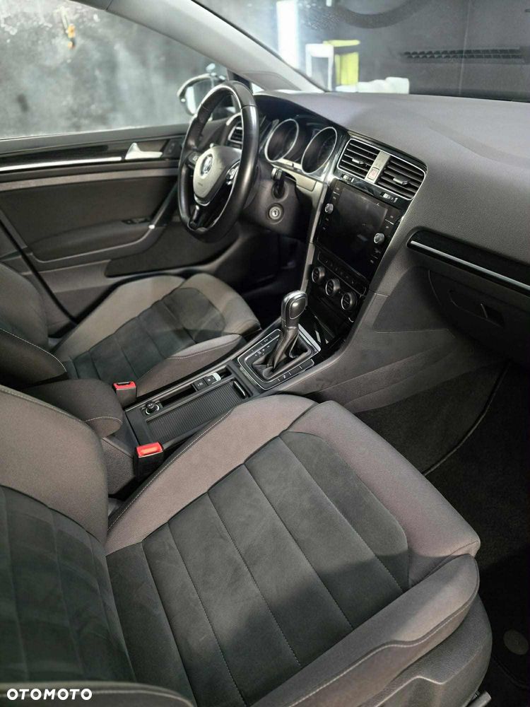 Volkswagen Golf 1.4 TSI BMT Highline DSG - 11