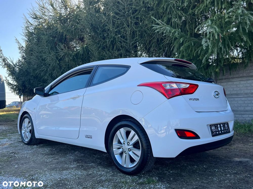 Hyundai i30 1.4 Classic - 32