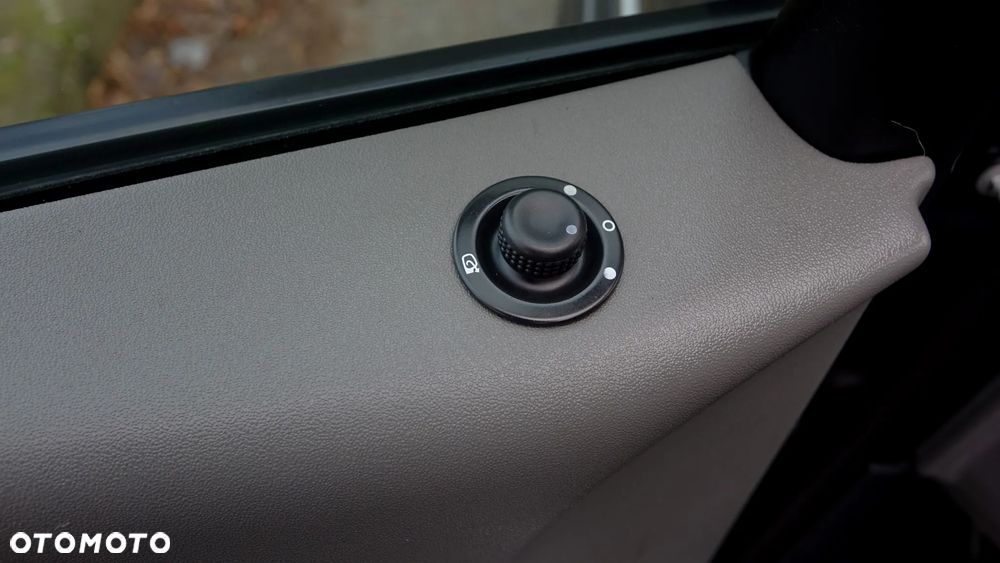 Renault Scenic Conquest 2.0 16V SL - 3