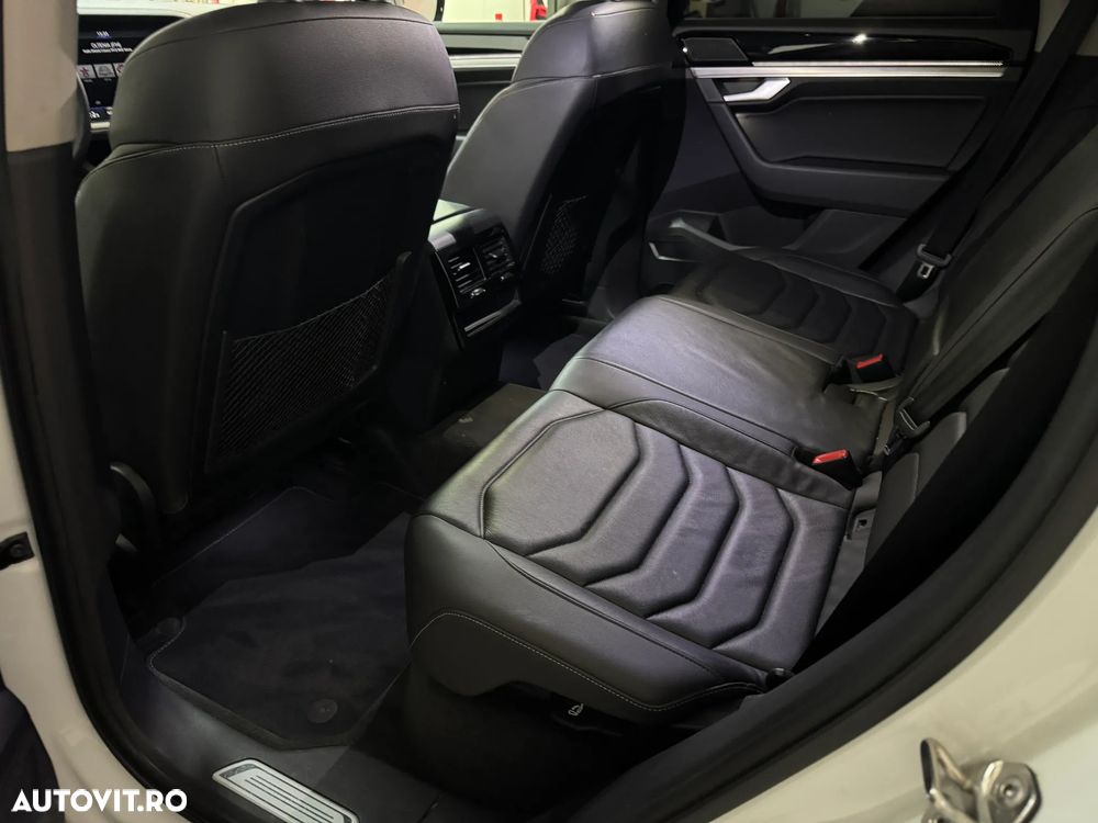 Volkswagen Touareg V6 TDI Elegance - 15