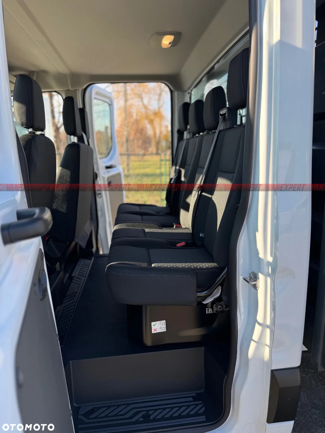 Ford Transit RWD - Bliźniak DOKA 7os 165kM - 6