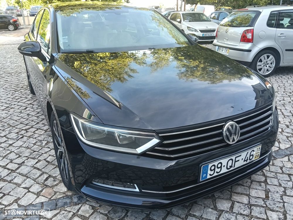 Volkswagen Passat 2.0 TDI Highline DSG — fotografia 38
