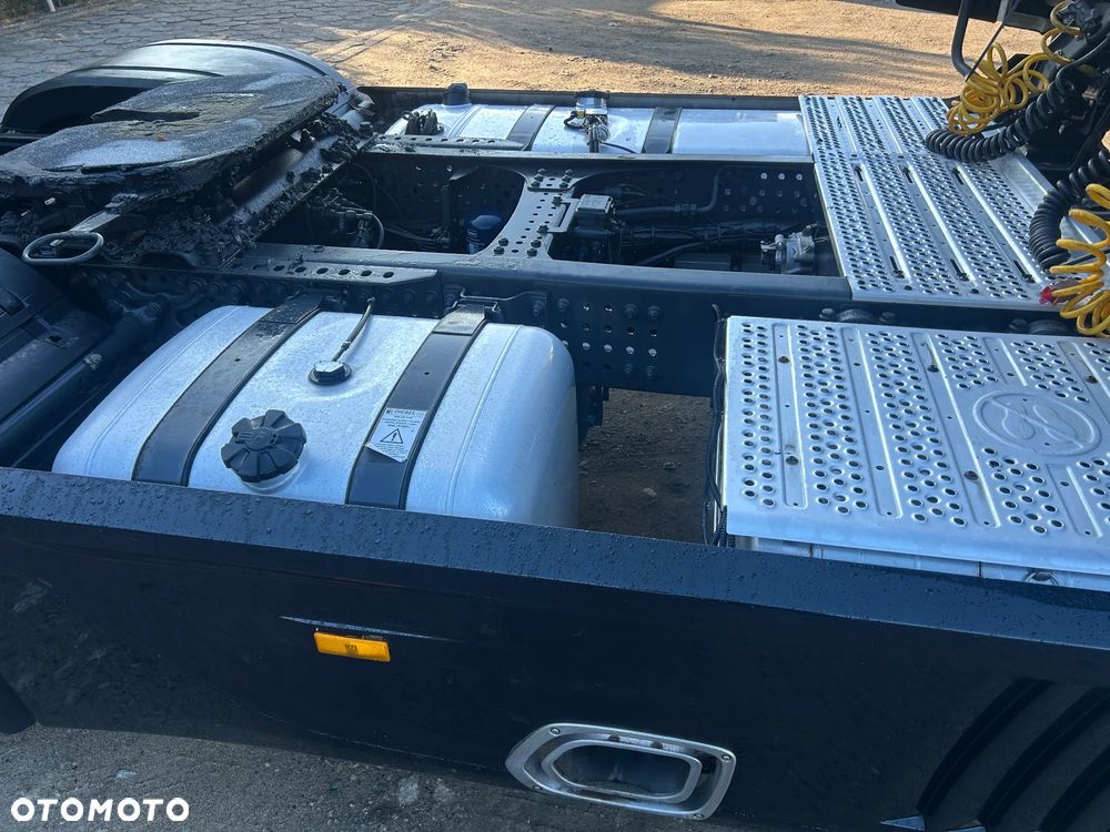 Mercedes-Benz ACTROS 1848 GIGASPACE + SCHMITZ 2017 ZESTAW CAŁY CZARNY / RETARDER / NOWY TACHOGRAF / KSENONY / FULL SPOJLERY / 2 ZBIORNIKI PALIWOWE / SCHMITZ JOLODA / ZAMKNIĘCIE CELNE - 14