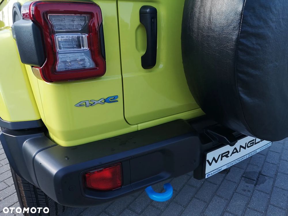 Jeep Wrangler - 22