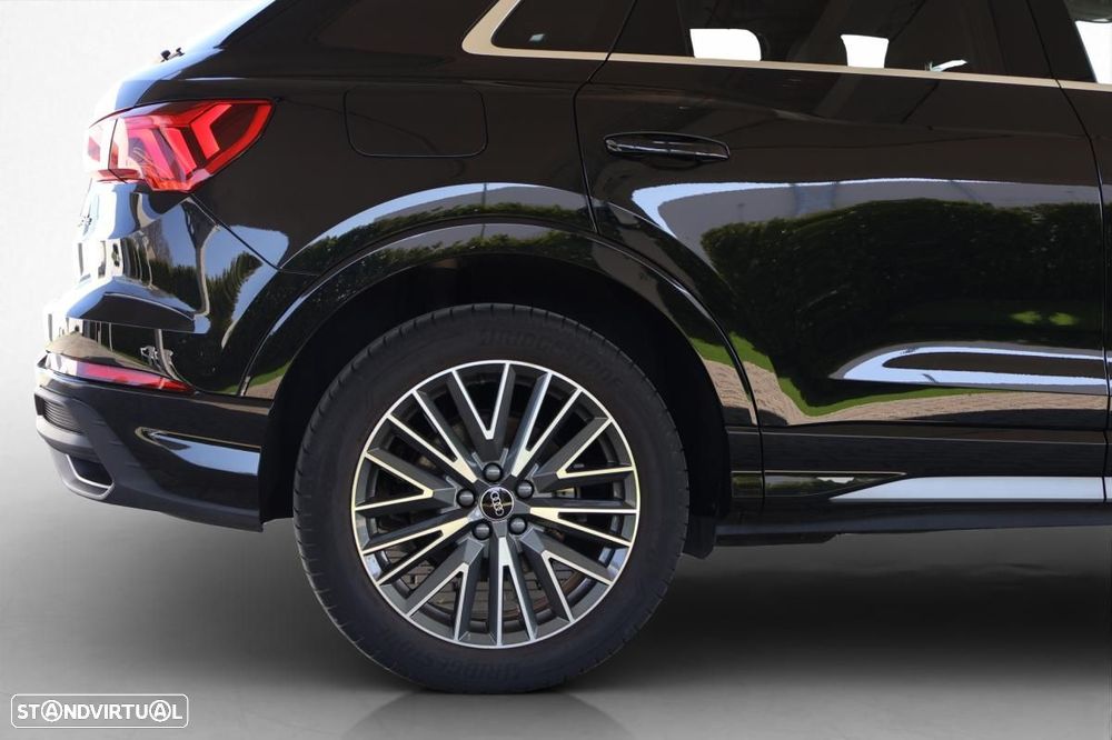 Audi Q3 45 TFSIe S line S tronic - 22