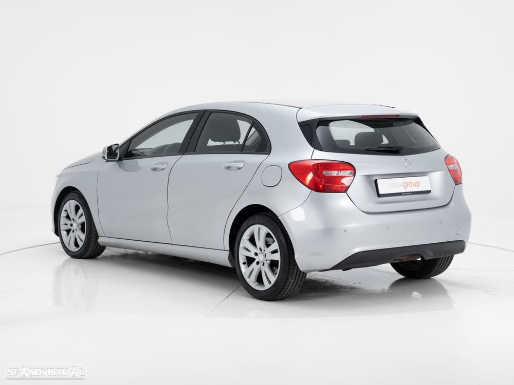 Mercedes-Benz A 180 - 4