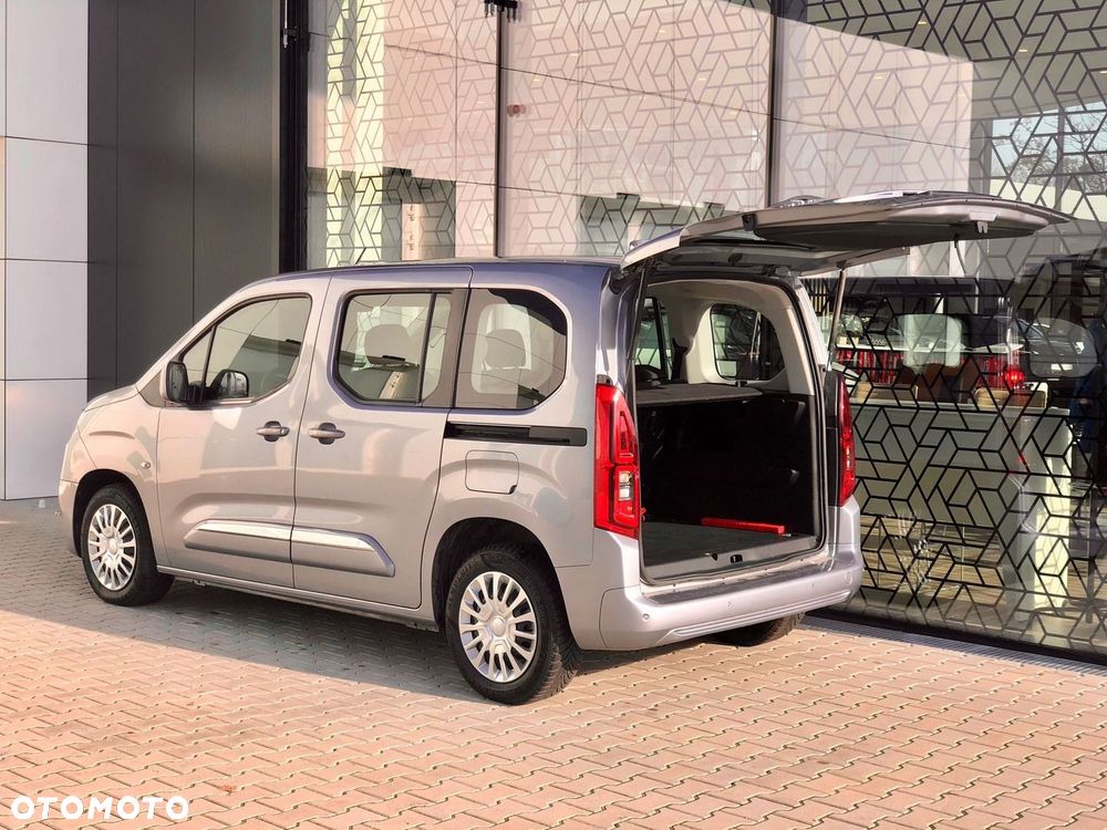 Toyota Proace City Verso 1.5 D-4D Business - 32