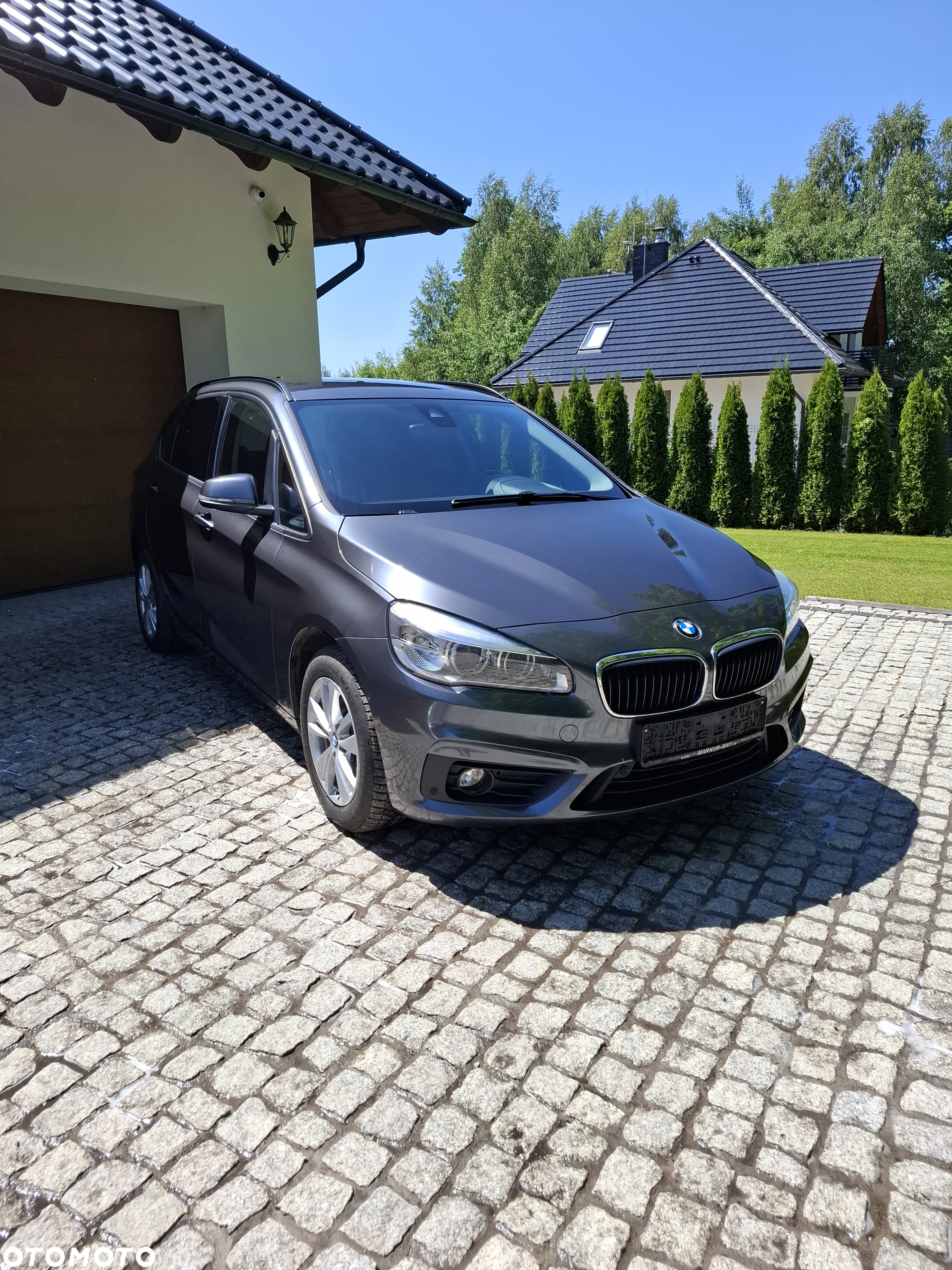 BMW Seria 2 218d - 2