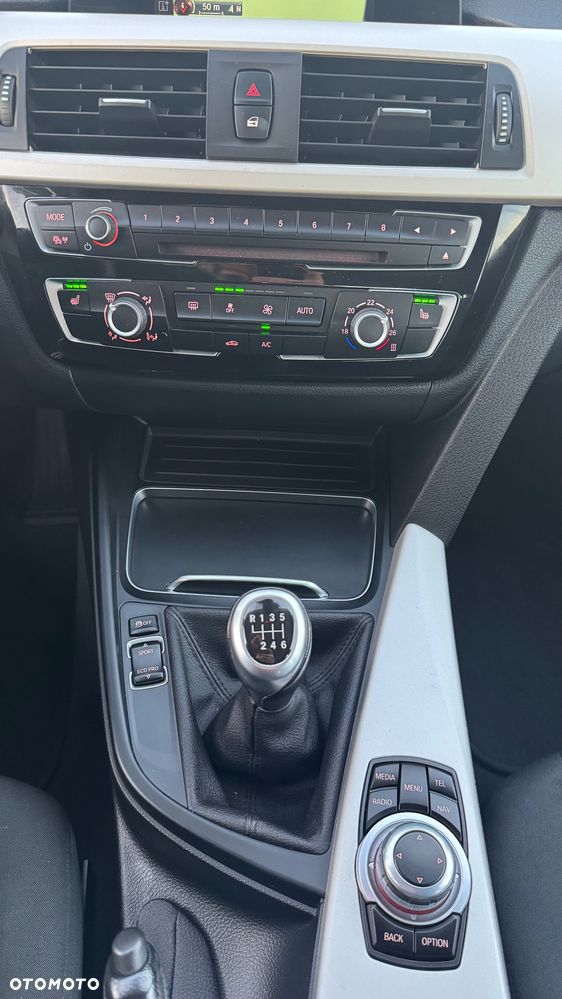 BMW Seria 3 316d Sport Line - 21