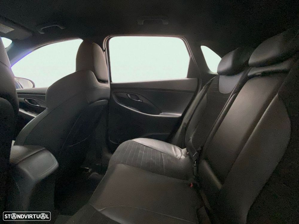 Hyundai i30 - 19