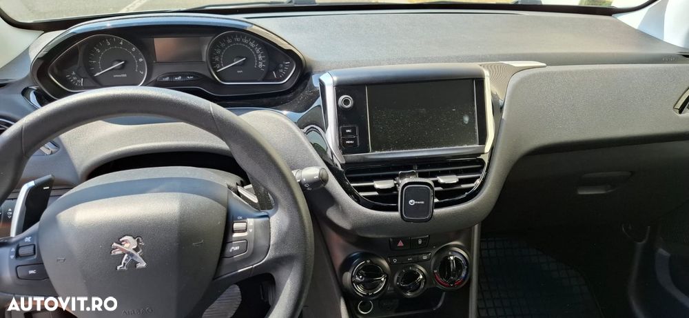 Peugeot 208 PureTech 82 ETG5 Stop & Start Active - 12