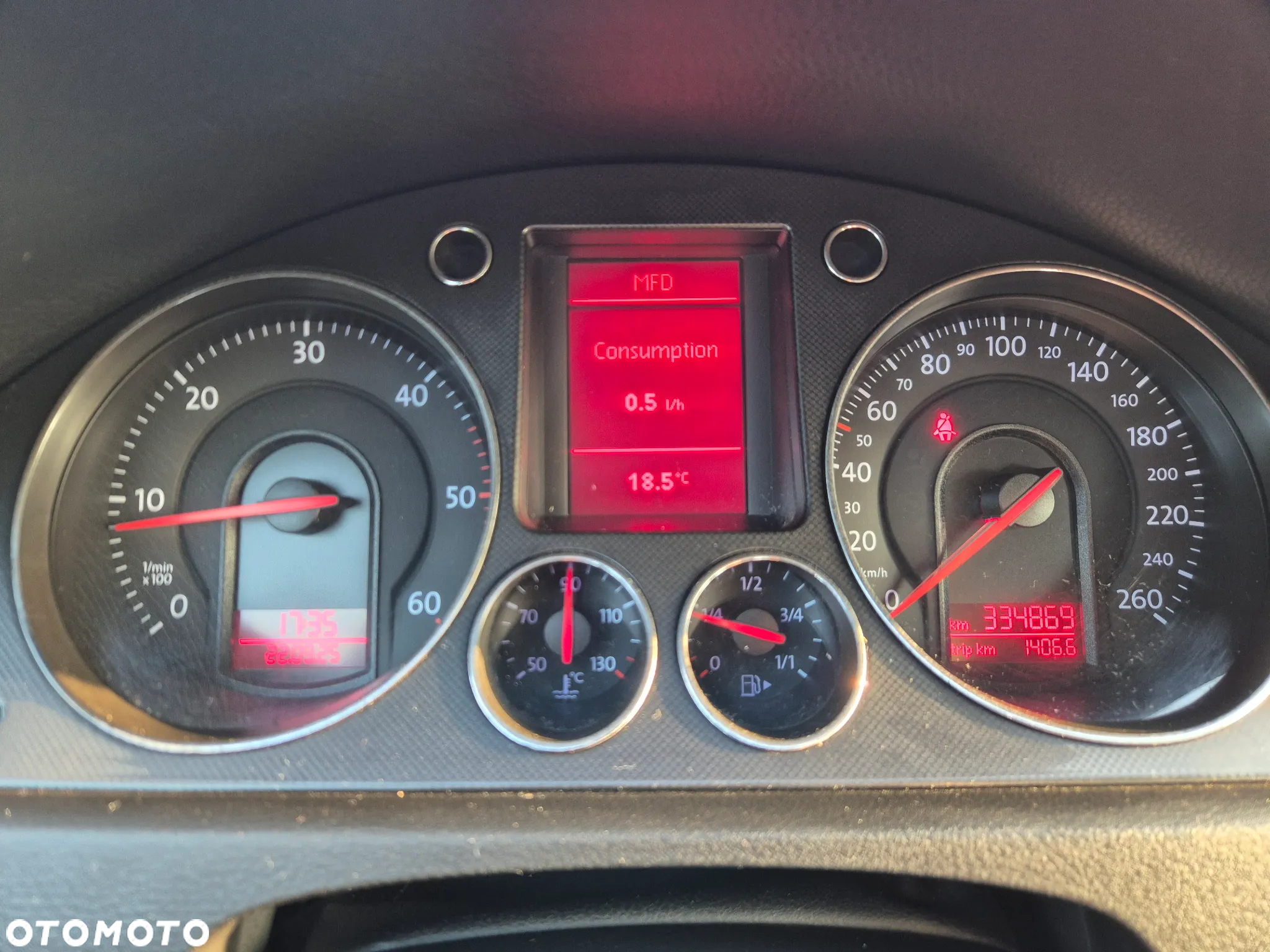Volkswagen Passat 2.0 TDI DPF Comfortline - 20