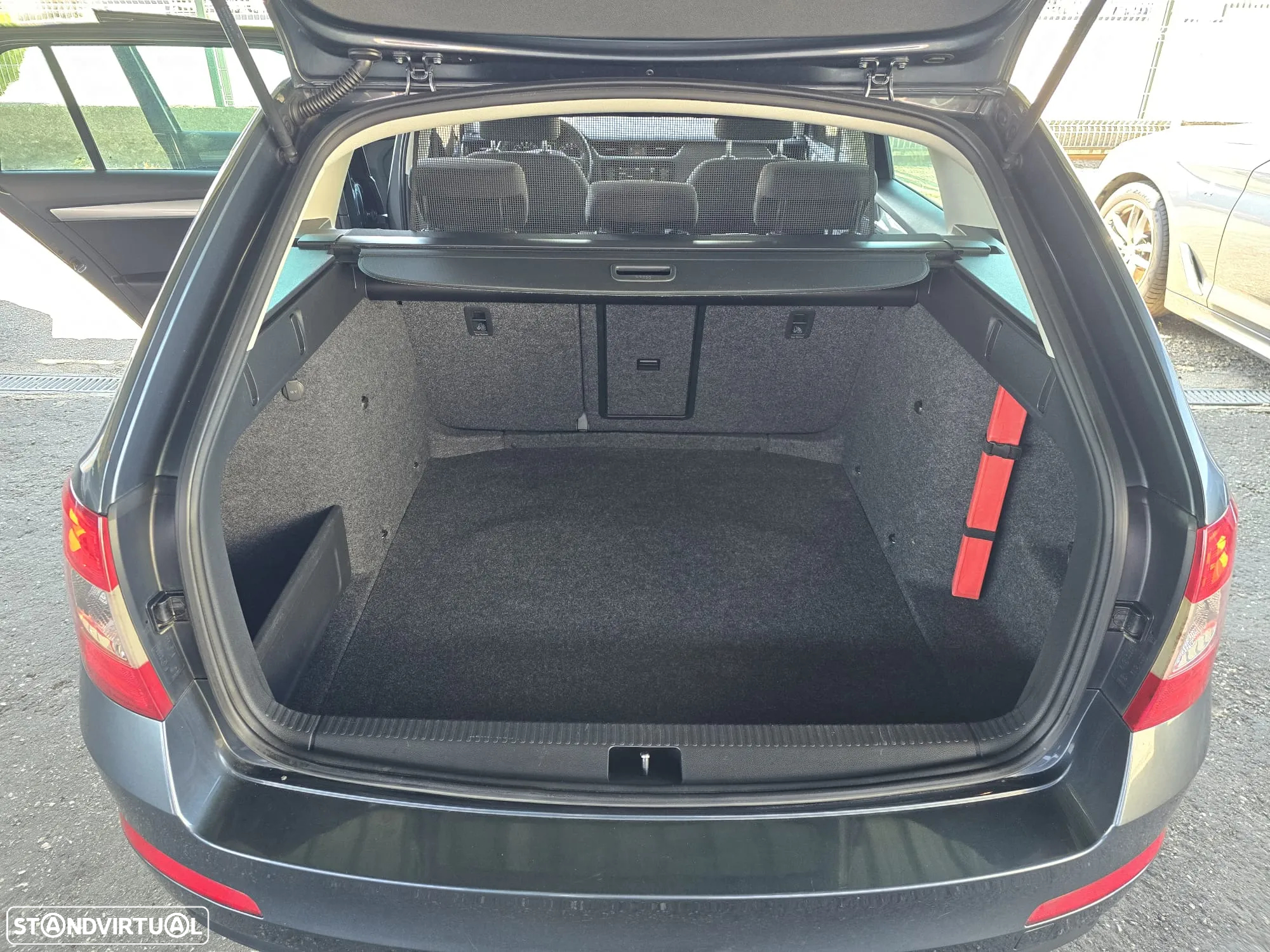 Skoda Octavia Break 1.6 TDi Style - 27