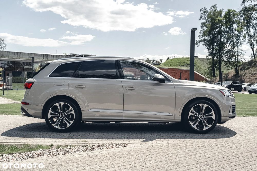 Audi Q7 - 13