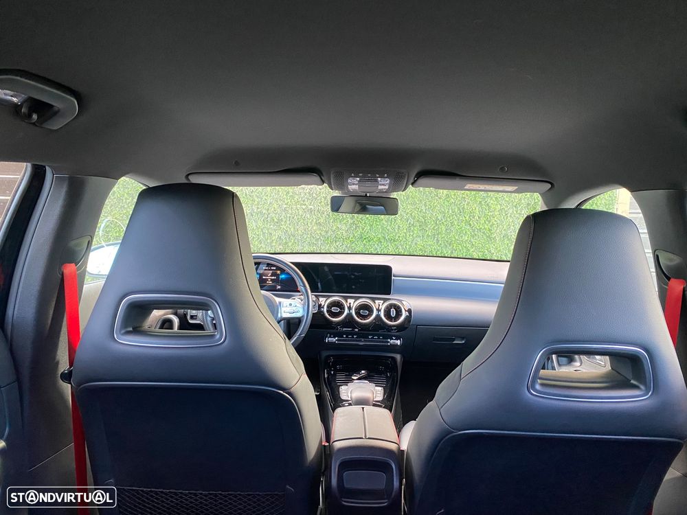 Mercedes-Benz A 35 AMG 4Matic Speedshift DCT 7G Edition 1 - 23