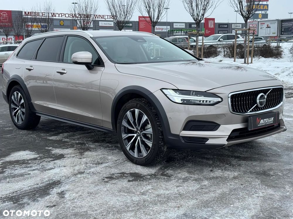 Volvo V90 Cross Country B5 B AWD Ultimate - 38