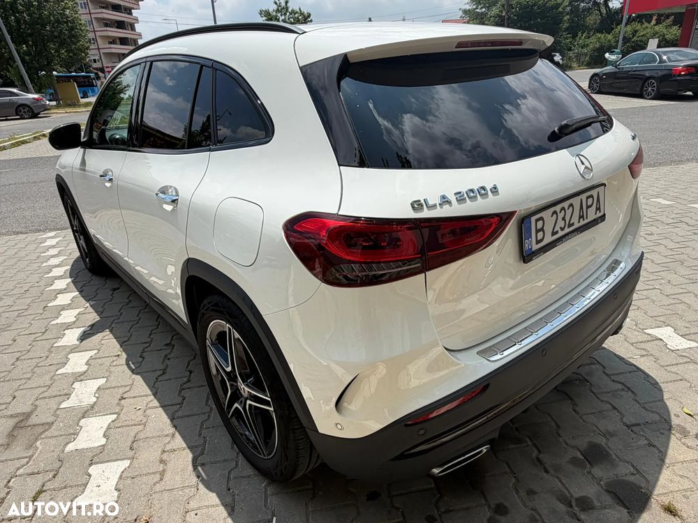 Mercedes-Benz GLA 200 d 4MATIC Aut. - 5