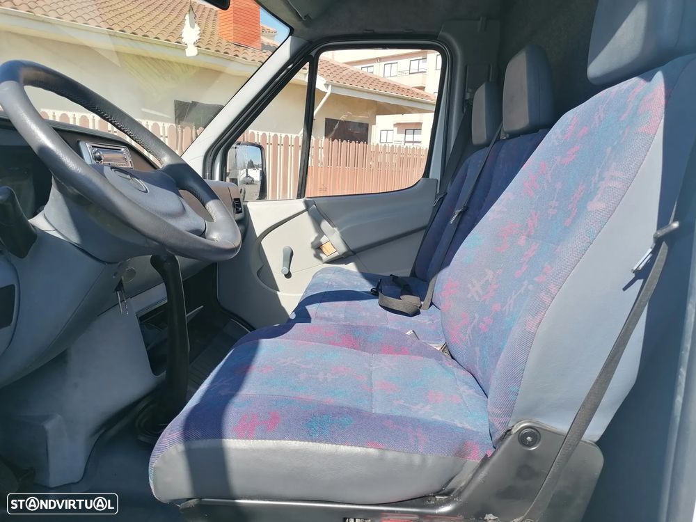 Mercedes-Benz Sprinter 412 D - 6