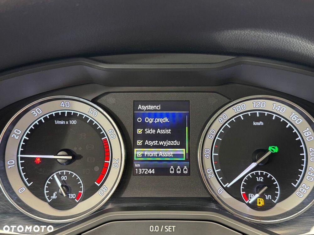 Skoda Superb - 19