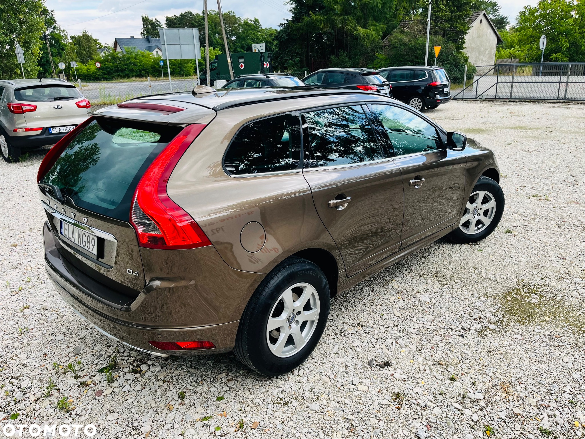 Volvo XC 60 D4 Momentum - 7