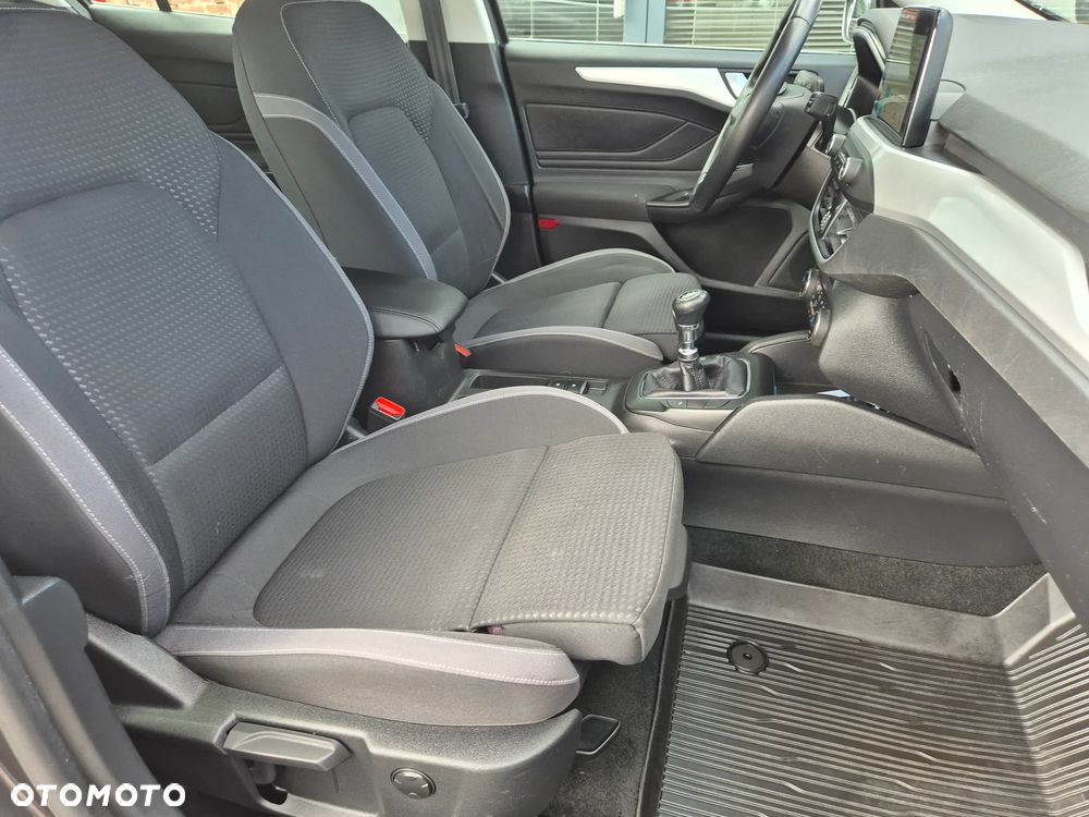 Ford Focus 1.5 TDCi DPF Start-Stopp-System Business - 33