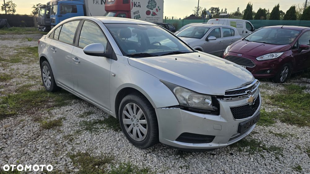 Chevrolet Cruze - 6